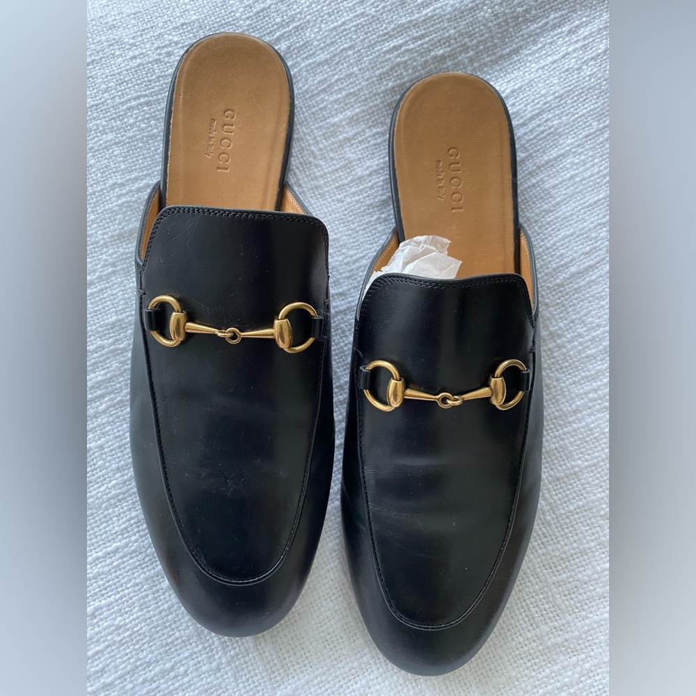 Gucci flat mules
